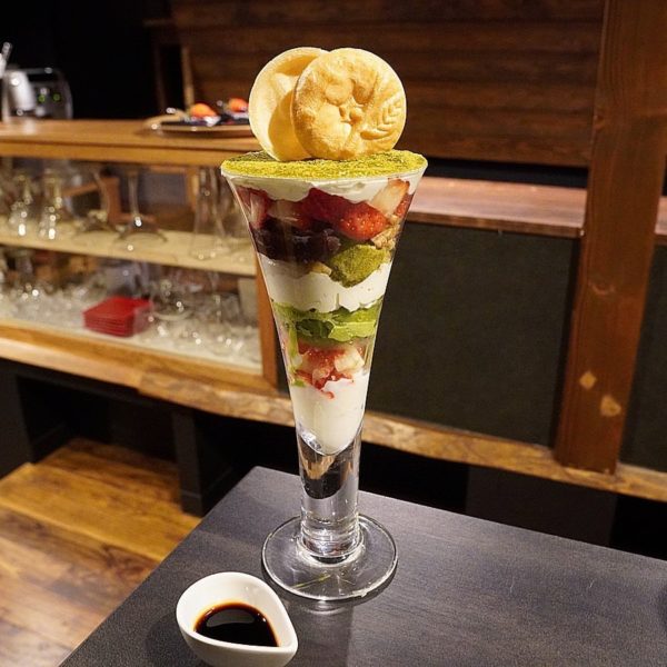 ベリーベリークレイジー抹茶いちごぱふぇ